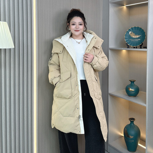 白鸭绒羽绒服女装大码中长款2025年冬季新款加厚保暖时尚连帽外套