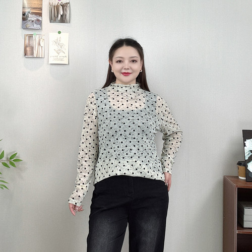 大码波点微透半高领上衣女打底衫