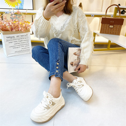真皮女舒服日常韩版面包鞋圆头百搭休闲鞋轻便透气运动鞋71051