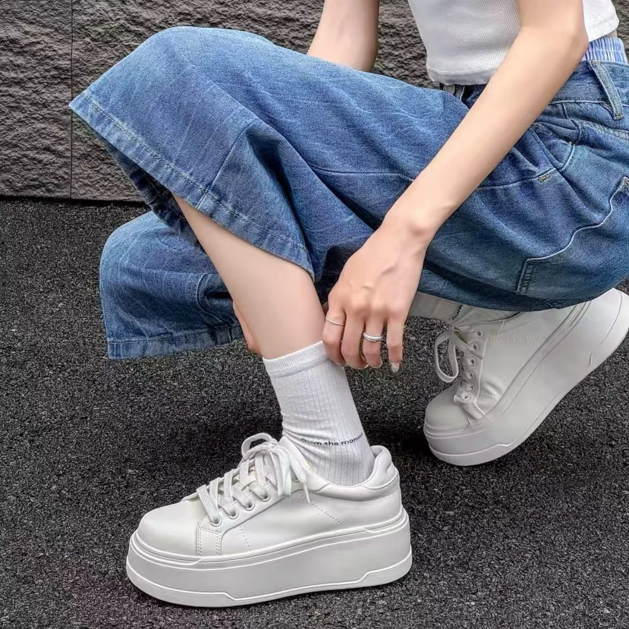 真皮厚底增高小白鞋系带新款舒适百搭休闲板鞋松糕鞋JJ5Q712