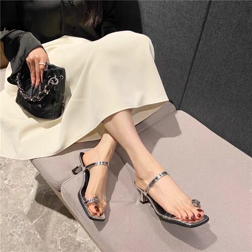 法式浪漫洋气新款时尚百搭舒适细跟露趾凉拖女5210