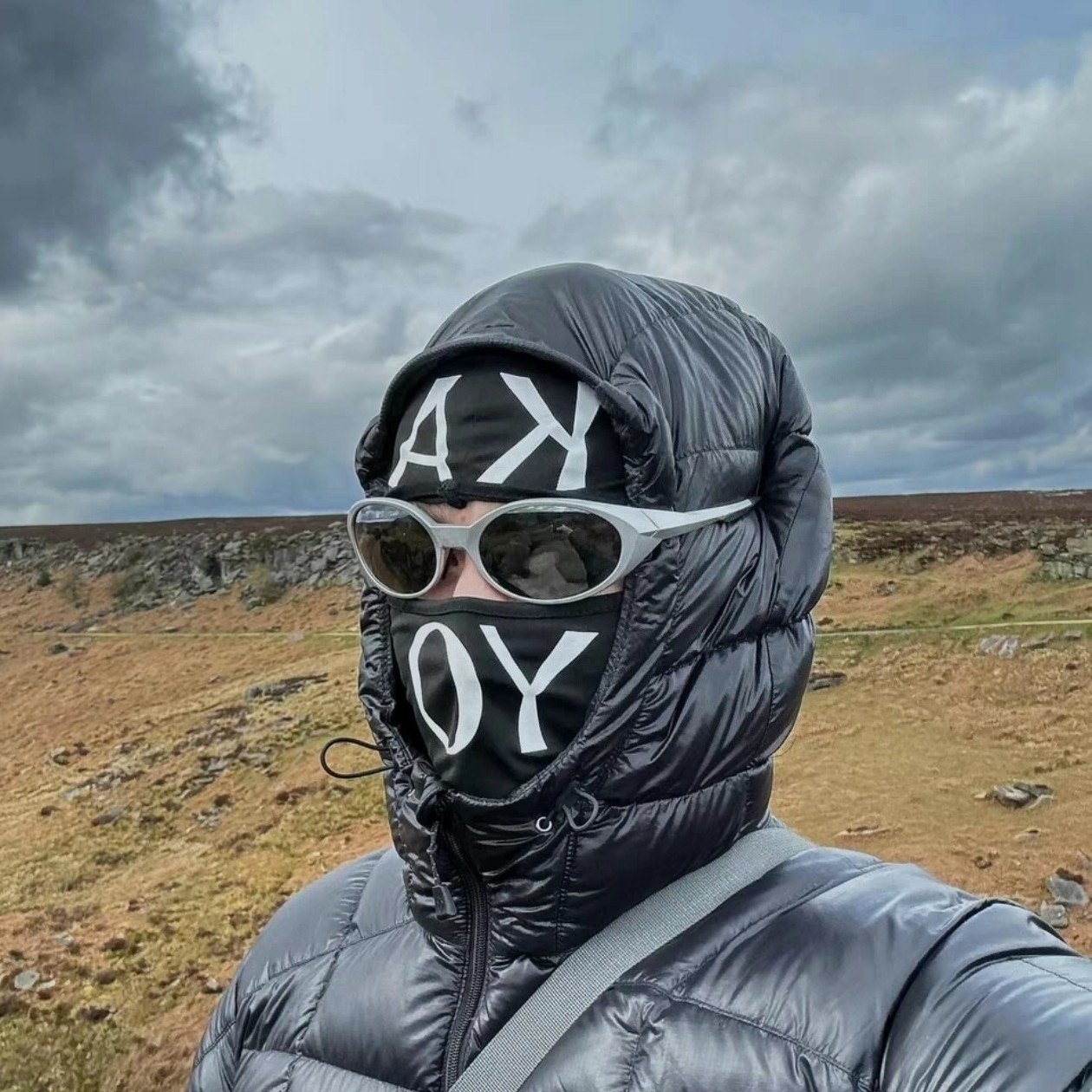 9438 EYEJACKET REDUX时尚前卫造型太阳镜潮镜骑行开车偏光墨镜男