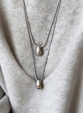 极简风银色水滴吊坠项链女秋冬高级感挂脖配饰气质百搭长款毛衣链