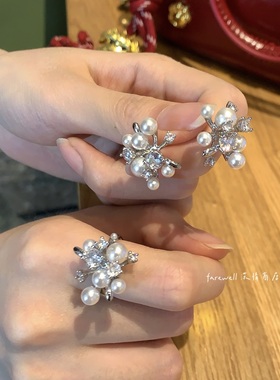小众设计感花朵耳钉法式珍珠锆石