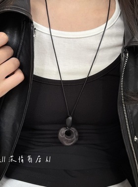 暗黑系黑色长款毛衣链女