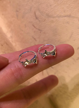 美出圈！星星耳环2024新款爆款潮精致小巧耳钉轻奢小众高级感耳饰