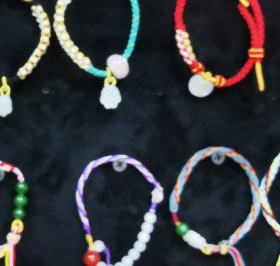 各种和田玉手工绳手串 个性手串纯手工编织无同款 每条都有和田玉