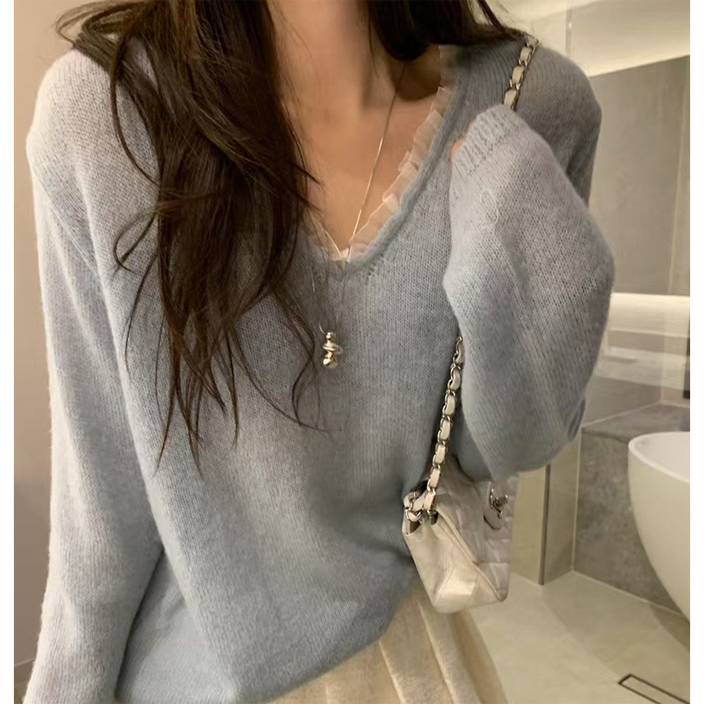 韩式chic甜美蕾丝花边拼接针织衫上衣女宽松套头减龄v领罩衫薄款