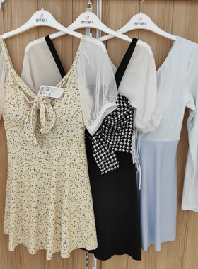 都市丽人正品LS31A8 LS31A9女士高级感保守显瘦遮肉短袖连体泳衣