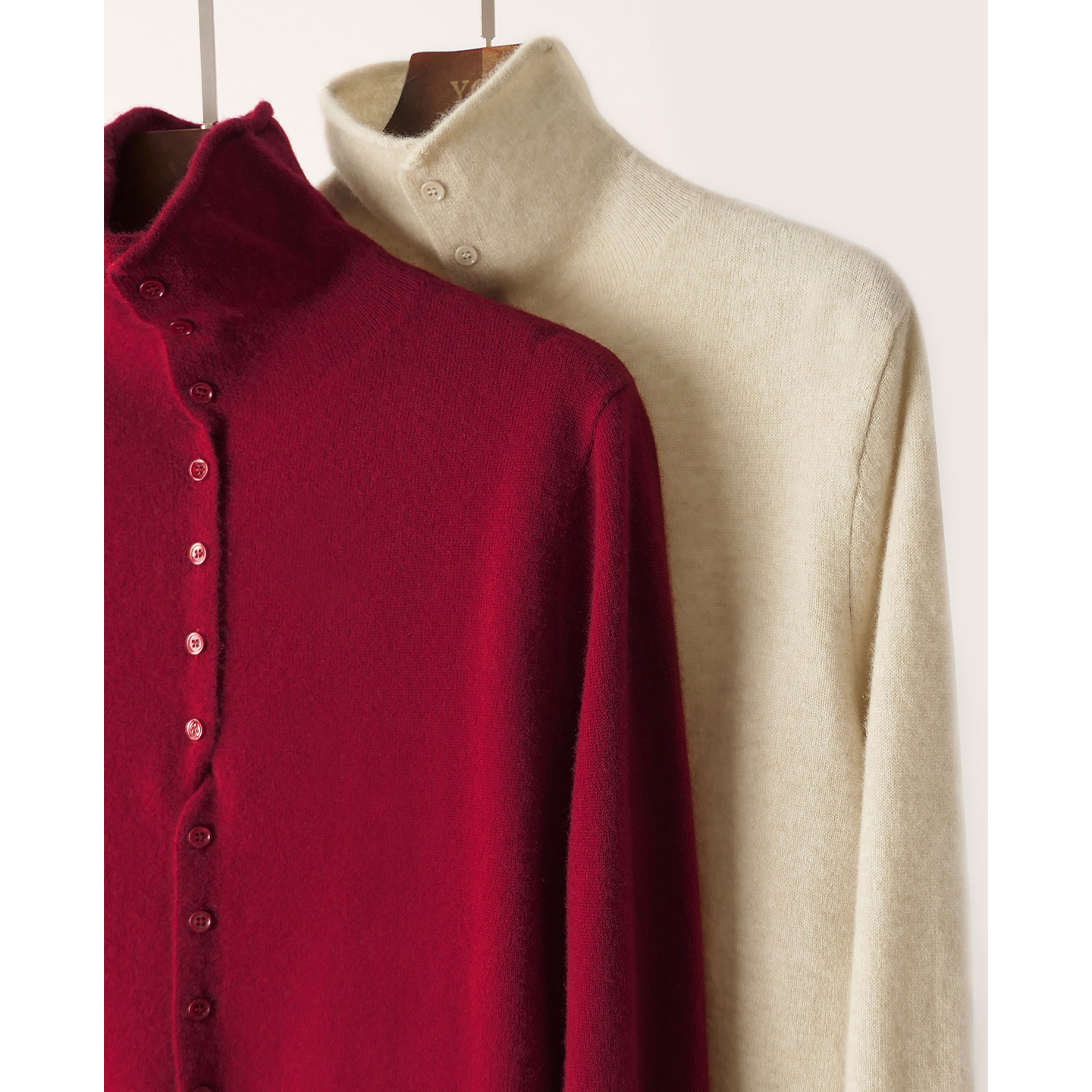 YouYoung悠扬|阿拉善绒四穿羊绒衫 老钱风新设计纽扣立领polo开衫,女装/女士精品,羊绒衫,淘宝优惠券,粉丝福利购,淘宝优惠卷