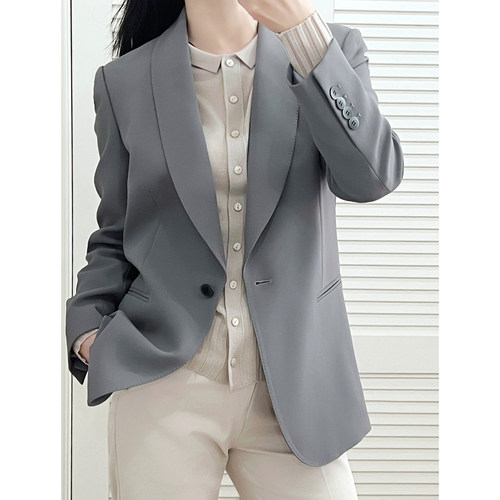 悠扬日本东丽春秋小西装