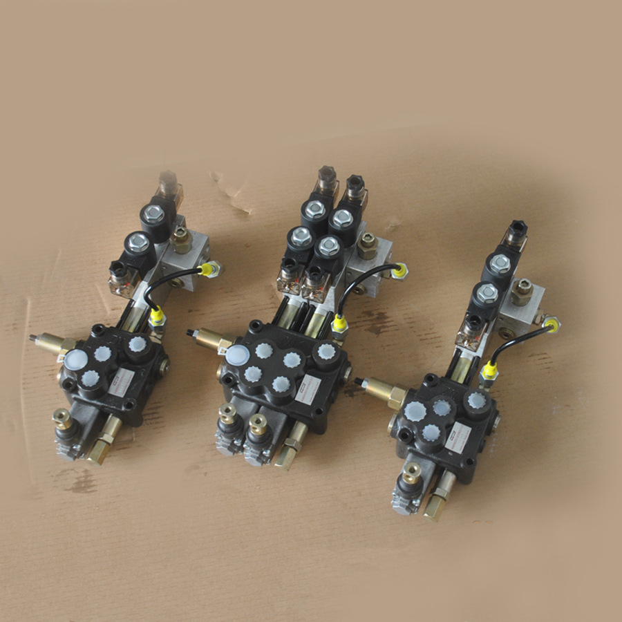 DCV40-2联电液控多路阀（DC12V,流量40L)