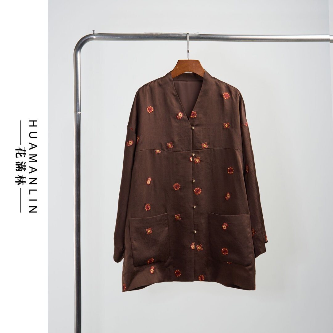 花滿林V领重工刺绣35MM重缎香云纱真丝桑蚕丝上衣259980