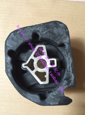 适用于宝马X5X6 E70F15 E71F16 30i 30dx 35ix 40dx 波箱机脚胶垫