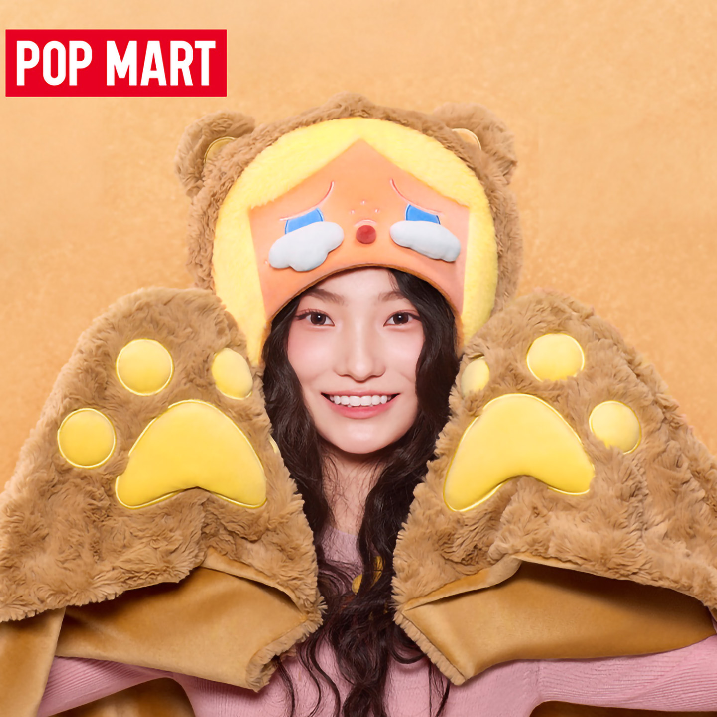 POPMART泡泡玛特泡泡萌粒毛绒绒暖呼呼系列CRYBABY多功能披毯礼物