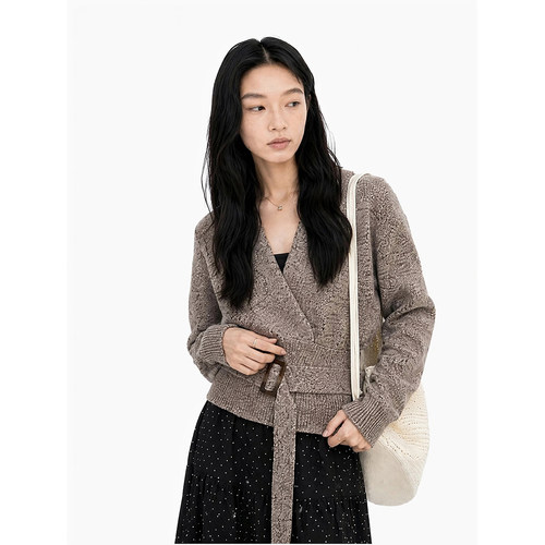 碎纱晚叙~V领方扣腰带收腰针织开衫女秋交叉通勤毛衣