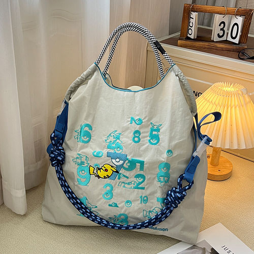 日系ball chain刺绣绿皮卡环保袋购物袋斜挎帆布包通勤包单肩包女