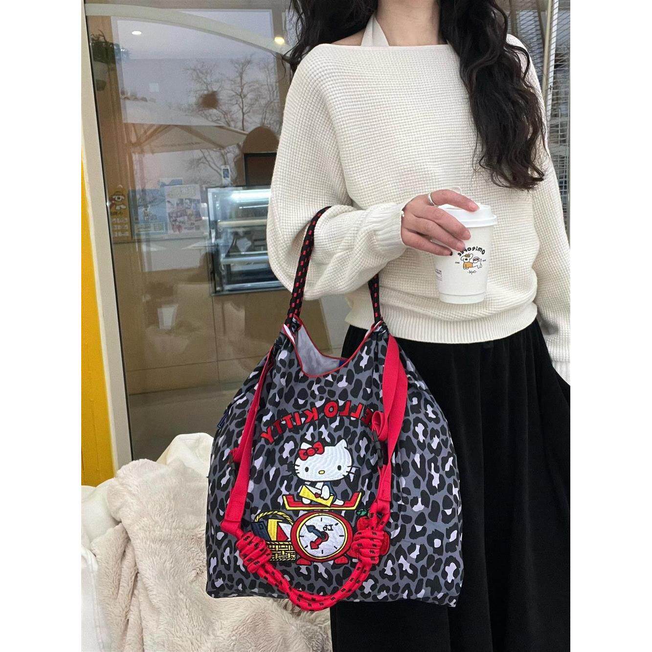 日系ball chain刺绣Holle Kitty灰豹纹单肩包购物袋斜挎帆布包女