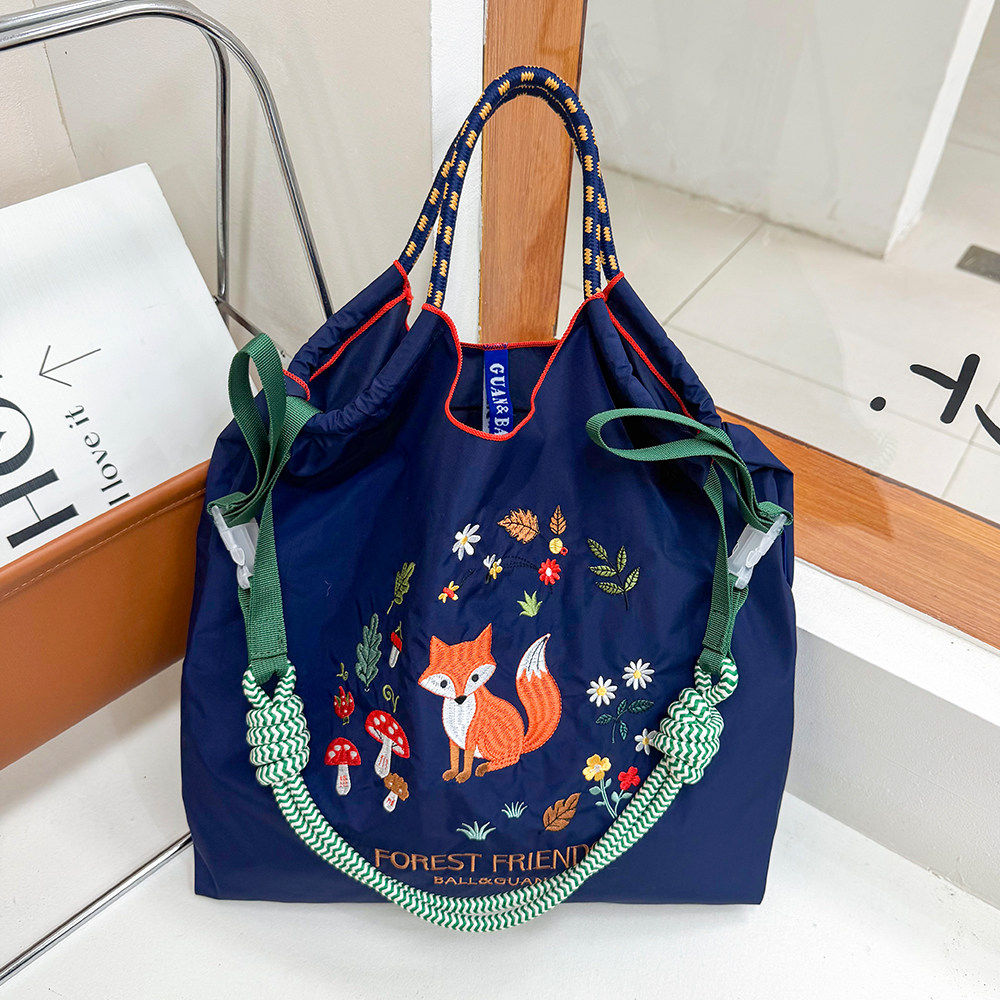 日系ball chain刺绣狐狸环保购物袋斜挎帆布包女通勤单肩包大容量