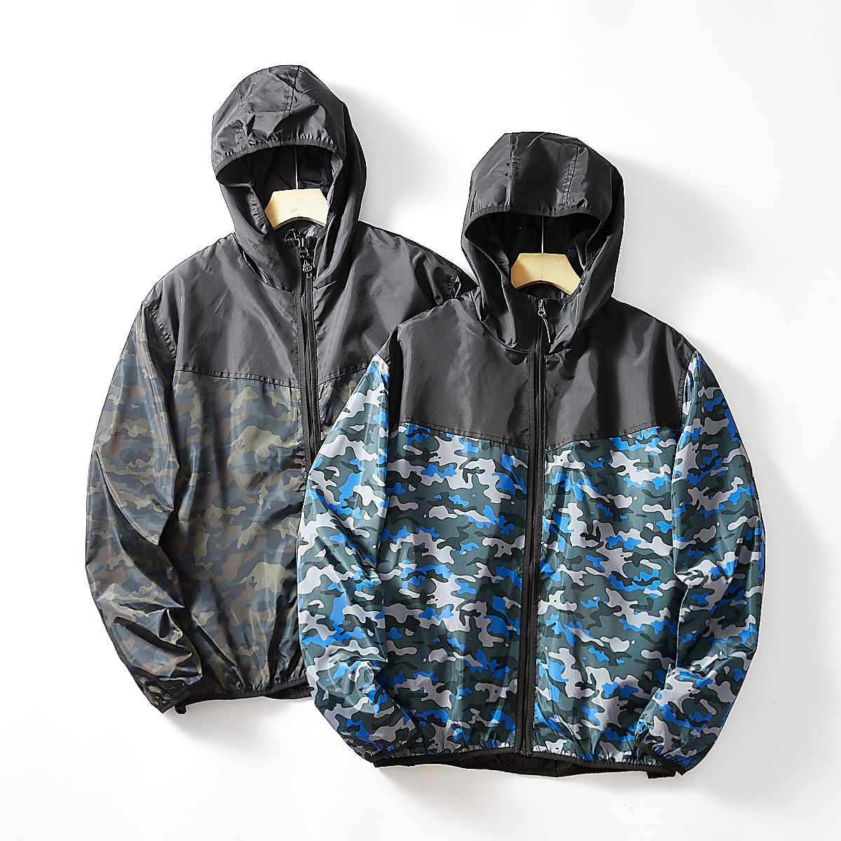 德国户外探索轻量防水透气秋季男士迷彩连帽冲锋薄夹克雨衣外套潮