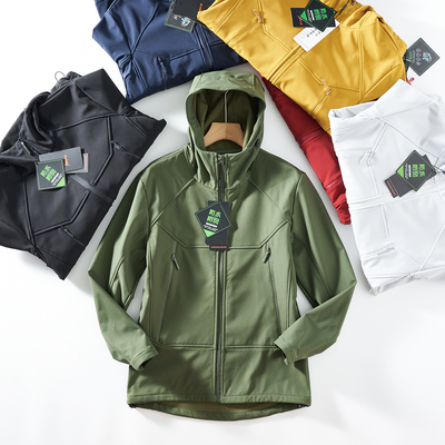 立体剪裁！山系户外！秋冬休闲防风防水外贸男装连帽冲锋衣外套潮