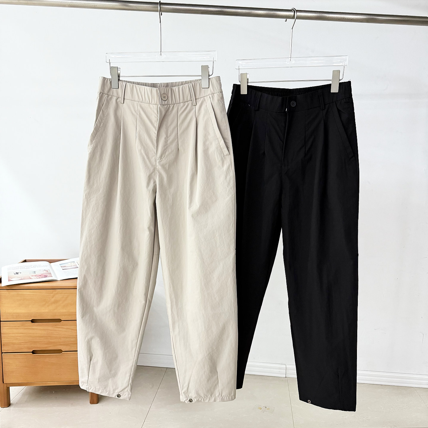 简约风！日单设计师线！男款秋季新款双褶裥宽松立裁微锥形休闲裤,男装,休闲裤,淘宝优惠券,粉丝福利购,淘宝优惠卷