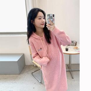 孕妇韩版 针织裙毛衣 秋冬休闲慵懒风小狗刺绣连衣裙抽绳连帽长款