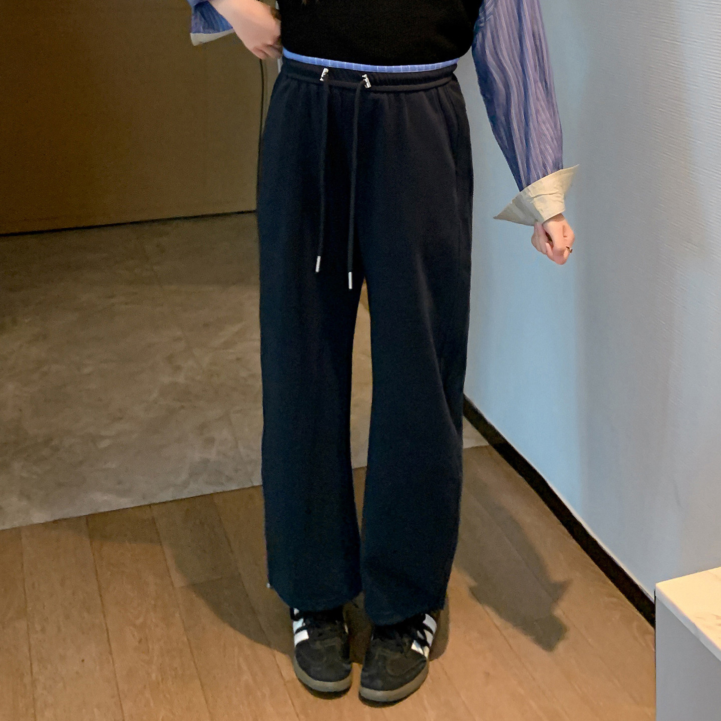 诺初孕妇裤子不勒肚子灰色弯刀裤春装阔腿运动长裤休闲直筒小个子