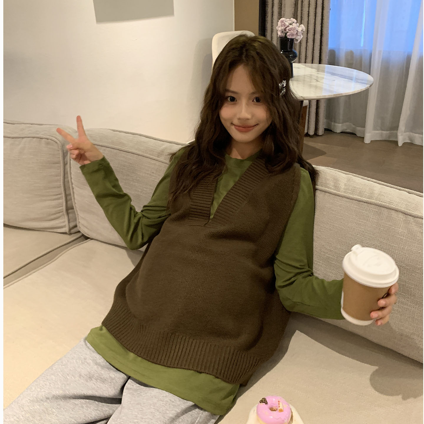 诺初V领针织马甲秋冬显瘦不显怀