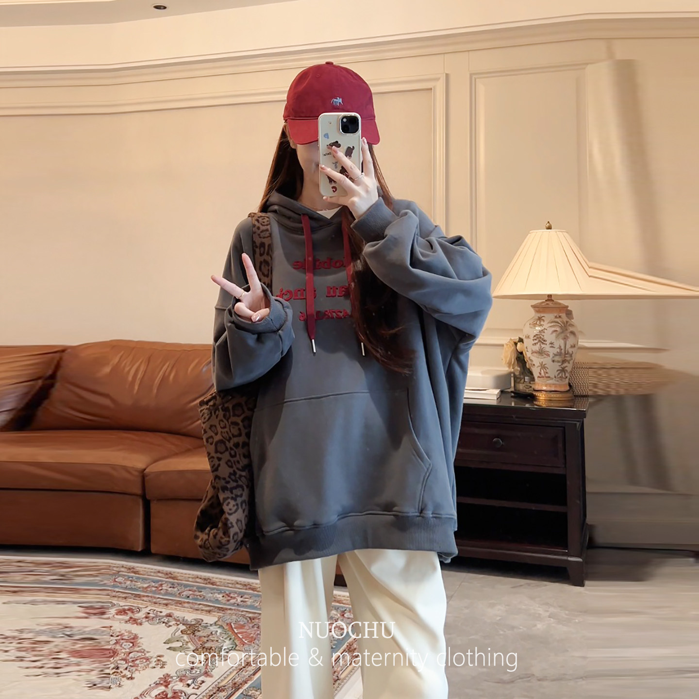 孕妇时尚早秋装连帽卫衣