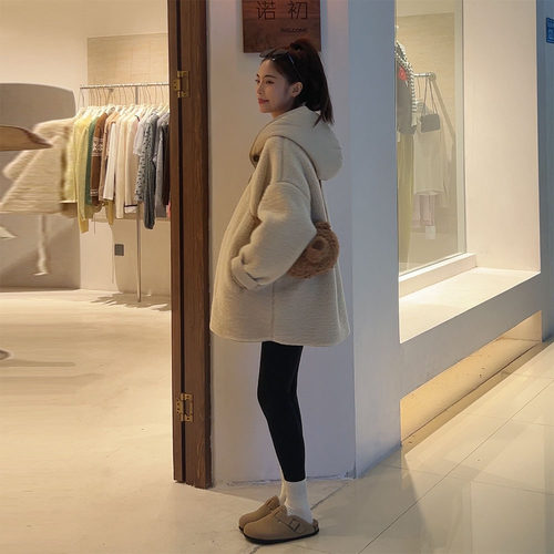 保暖连帽新款韩系加厚羊羔绒大衣