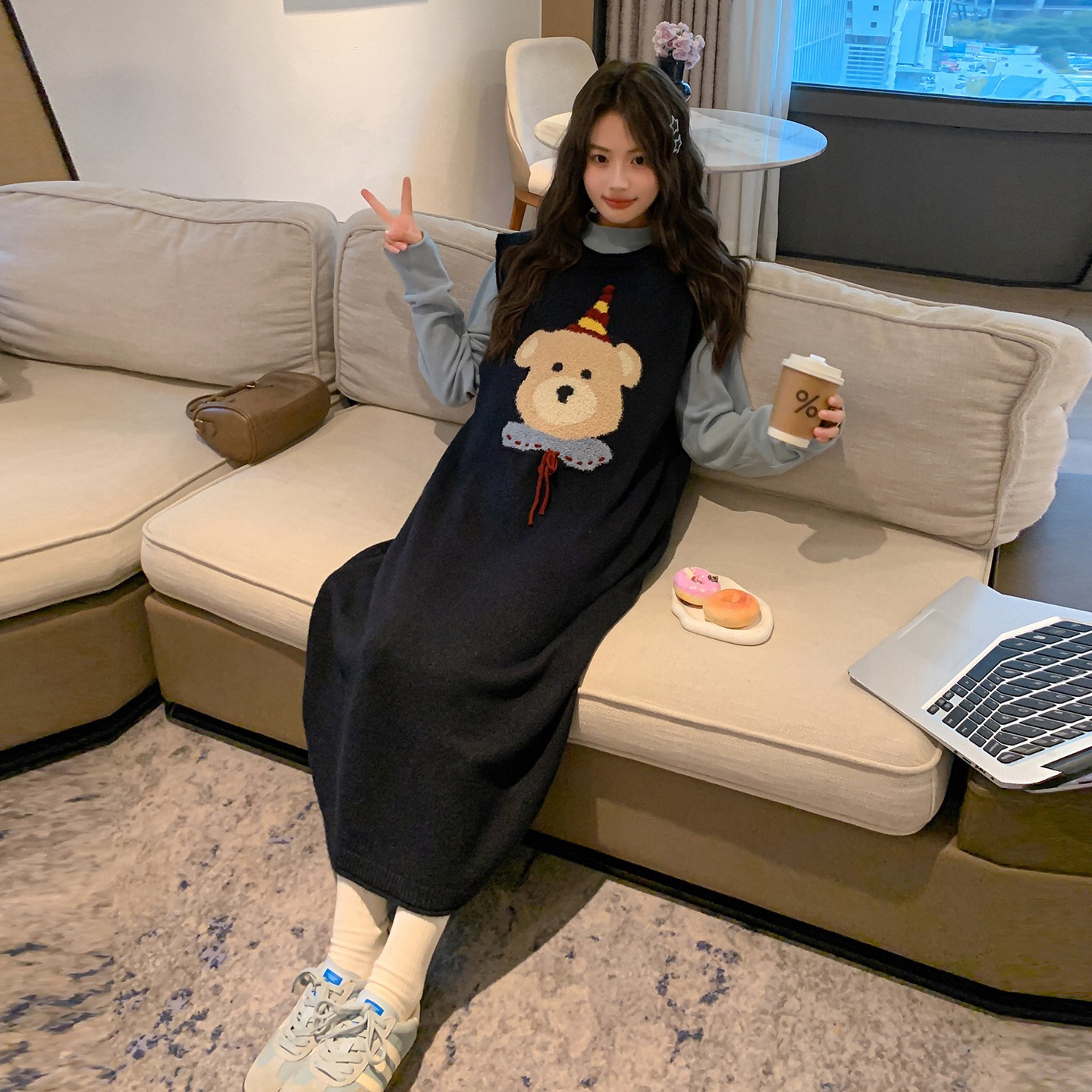 孕妈秋冬遮肚不显怀学院风套装