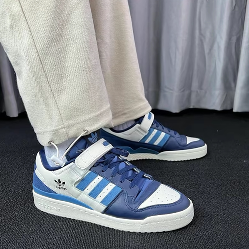Adidas阿迪达斯时尚低帮板鞋