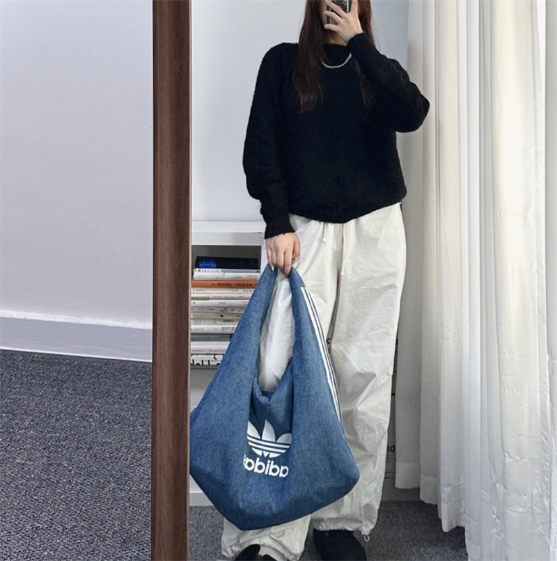 Adidas阿迪达斯男女云朵包