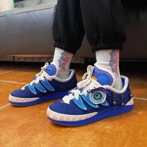 Adidas阿迪达斯复古经典运动板鞋