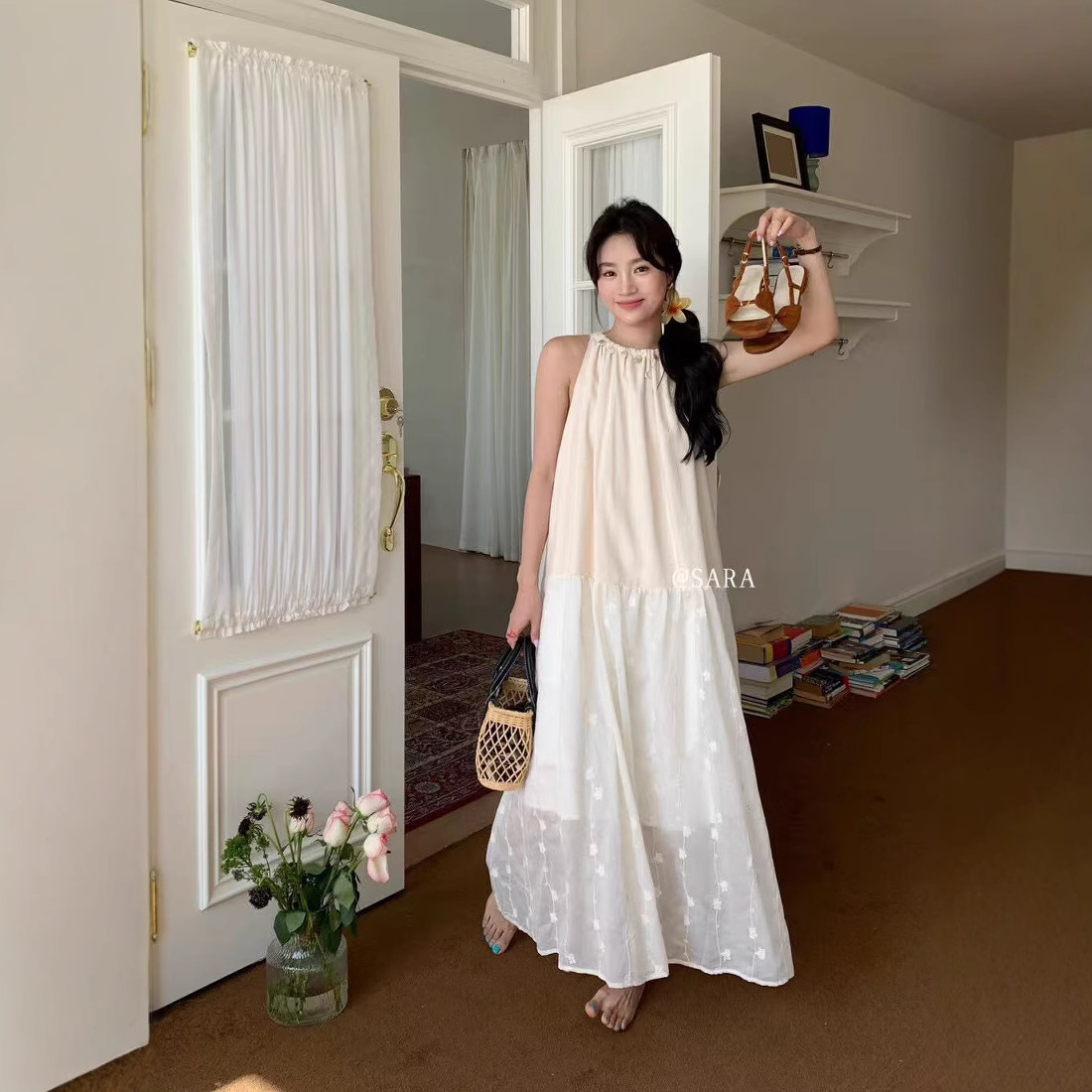 凯羽尚LSARAJ夏 法式甜美米白色轻奢挂脖浪漫度假宽松A字长裙