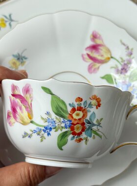 特价欧洲中古瓷器收藏德国meissen梅森郁金香花簇茶杯一等3件组