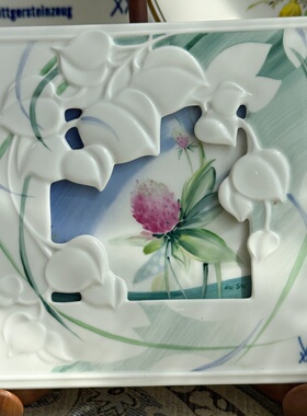 梅森浮雕手绘千日红瓷板画