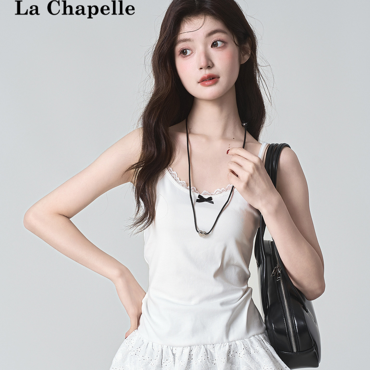 2025白色吊带背心女蝴蝶结叠穿内搭蕾丝花边打底外穿绝美上衣