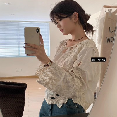 韩系设计感镂空刺绣长袖套头衬衫女春秋新款独特绝美宽松露肩上衣