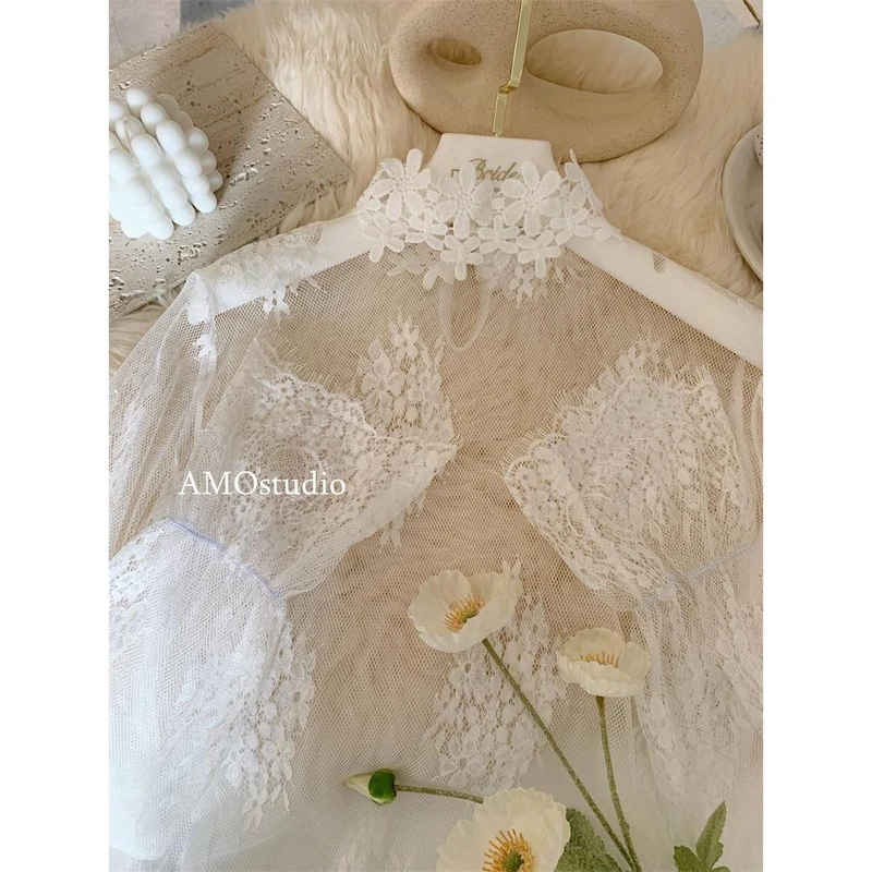 法式复古风花朵领高领蕾丝打底衫网纱叠穿内搭喇叭袖宫廷风别致