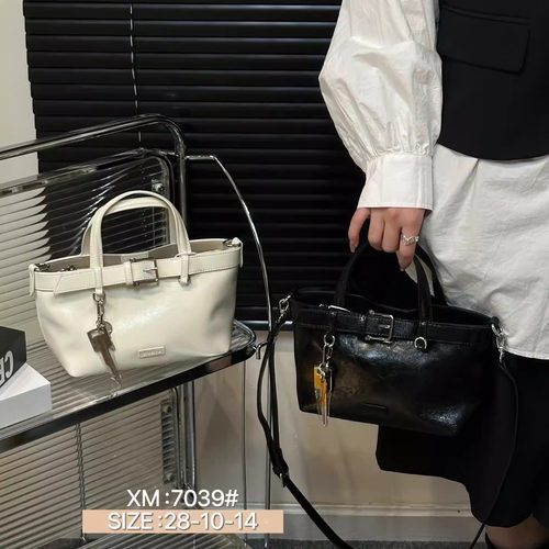 时尚休闲复古油蜡皮通勤包女2026新款菜篮子手提包百搭单肩斜挎包