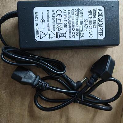 Ausu适用华硕19V6.32A笔记本电脑电源适配器UX501J A550J充电120W