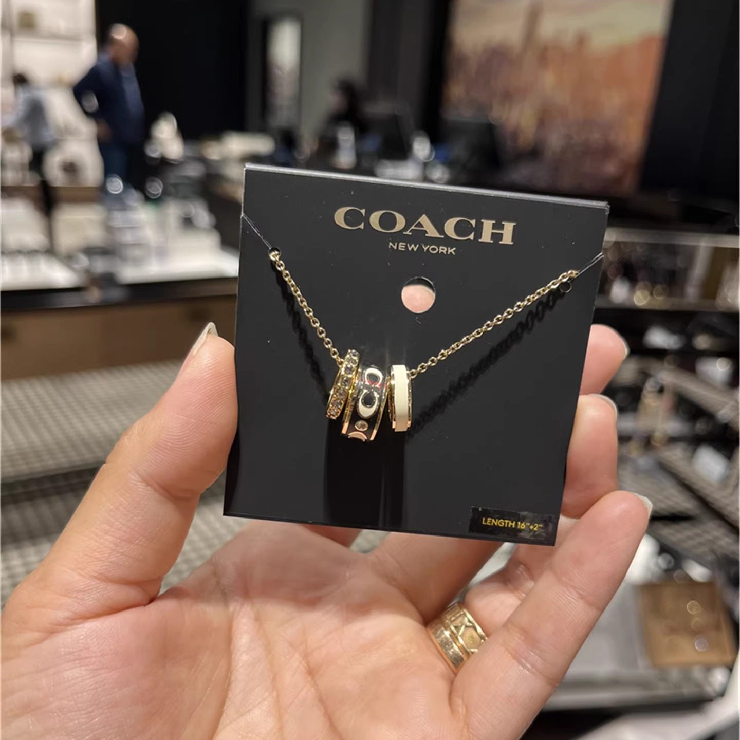 拼邮美国直购coach蔻驰女士时尚项链吊坠耳钉手链首饰情人节礼物