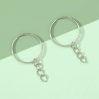 20 # Белый цвет K | Брелок железный, диаметр катушки 2х25мм (1,2*25+4 секции), внутренний диаметр круга 20мм, длина цепочки 20мм, 10 шт.