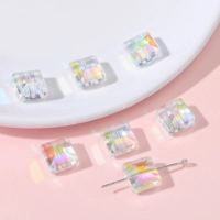 21# квартира квадратная | бусины стеклянные хрустальные 10х10мм, диаметр около 1мм, цвет белый AB, примерно 5 шт./упак.