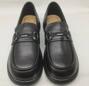 意尔康女鞋2025真皮软底舒适乐福鞋英伦风百搭小皮鞋5262ZB47299Y