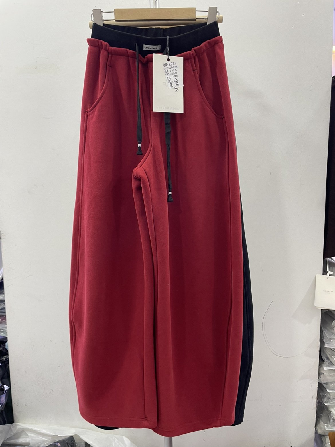 FFKY芳芳裤业25-8988弯刀加绒裤卫裤女2025新时尚加厚休闲香蕉裤,女装/女士精品,卫裤,淘宝优惠券,粉丝福利购,淘宝优惠卷