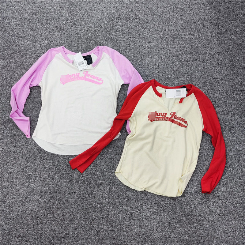 春夏款修身拼接v领九分袖上衣 字母印花牛角袖显瘦百搭t恤衫女 夏