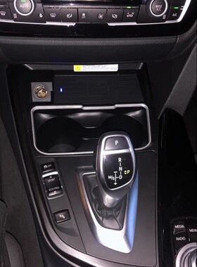 宝马13-22款3系4系F30F35f336无线充电器G28G20t车载电板原厂改装